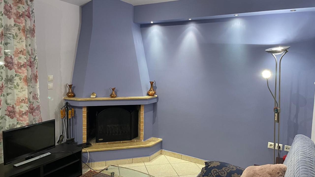 Awesome Home 3' From Metro เอเธนส์ ภายนอก รูปภาพ